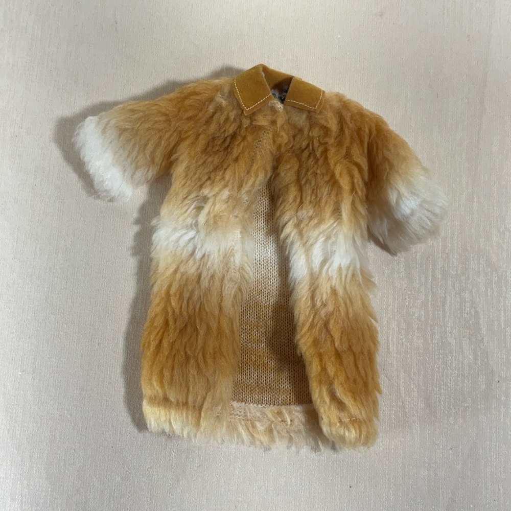 1971-Barbie Fun Fur Coat